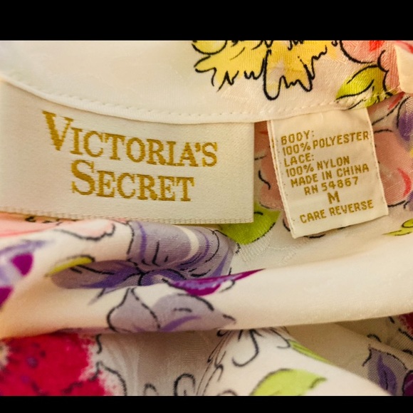 Victoria’s Secret Gold Label Floral Lace Trim Slip - Picture 8 of 8